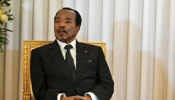 Cameroun : Paul Biya réorganise à distance la haute hiérarchie militaire